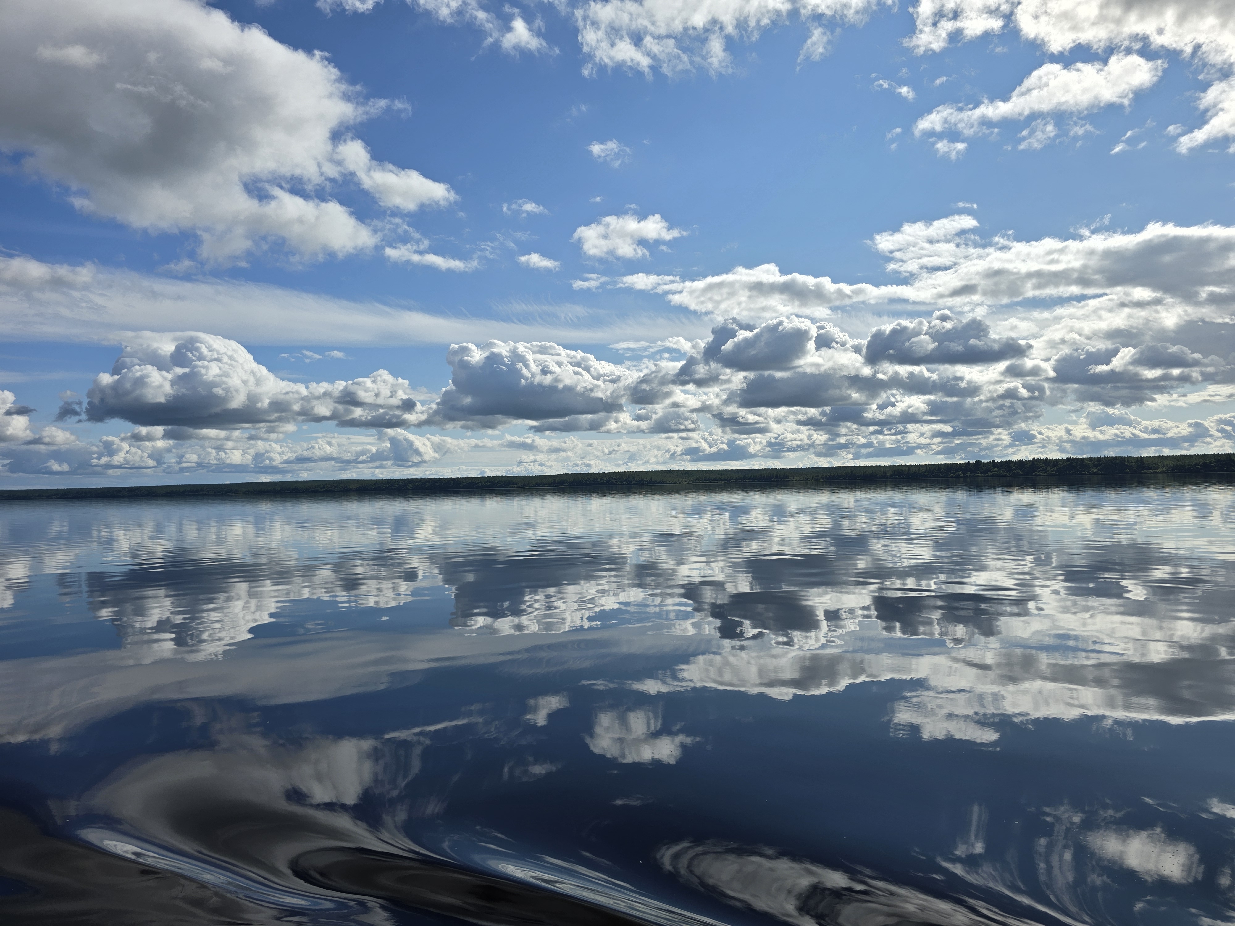 ПЕЙЗАЖ ИЗ ИЛЛЮМИНАТОРА